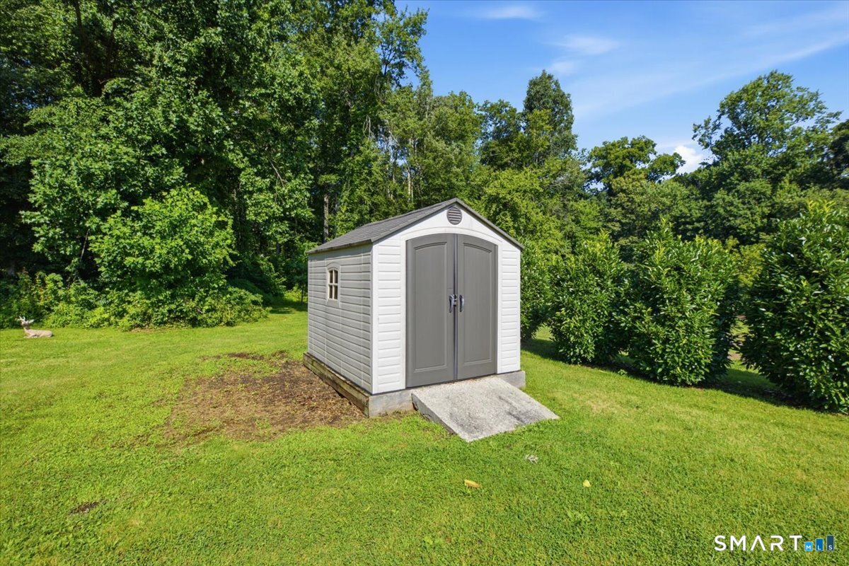 113 Mott Hill Road East Hampton CT 06424