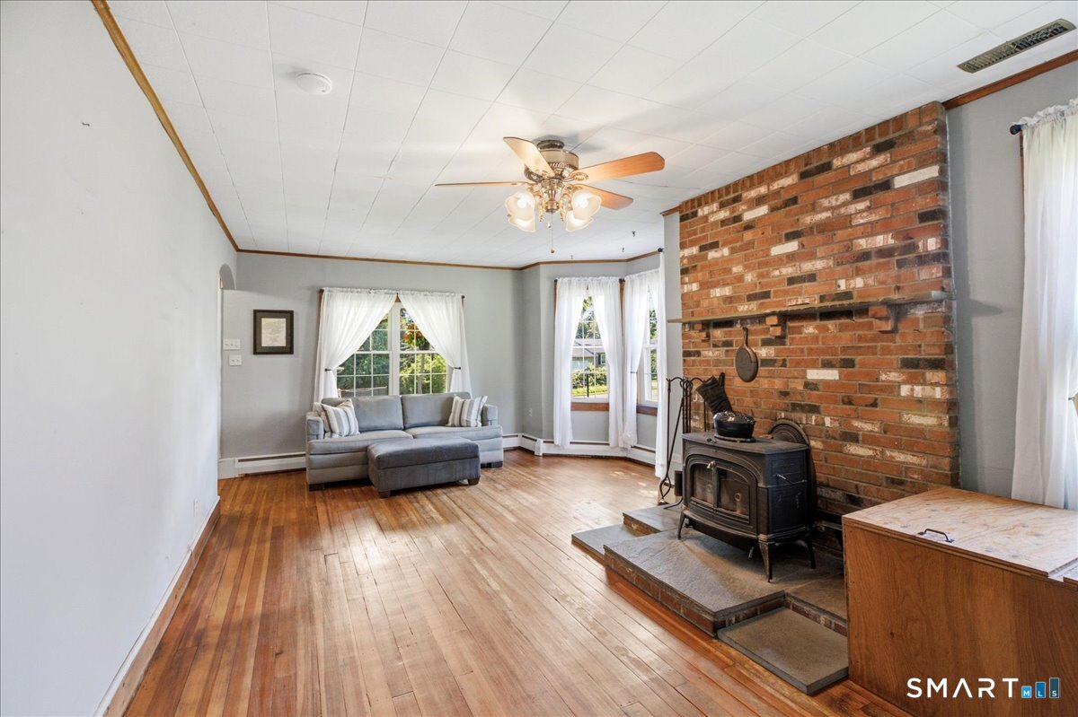 113 Mott Hill Road East Hampton CT 06424