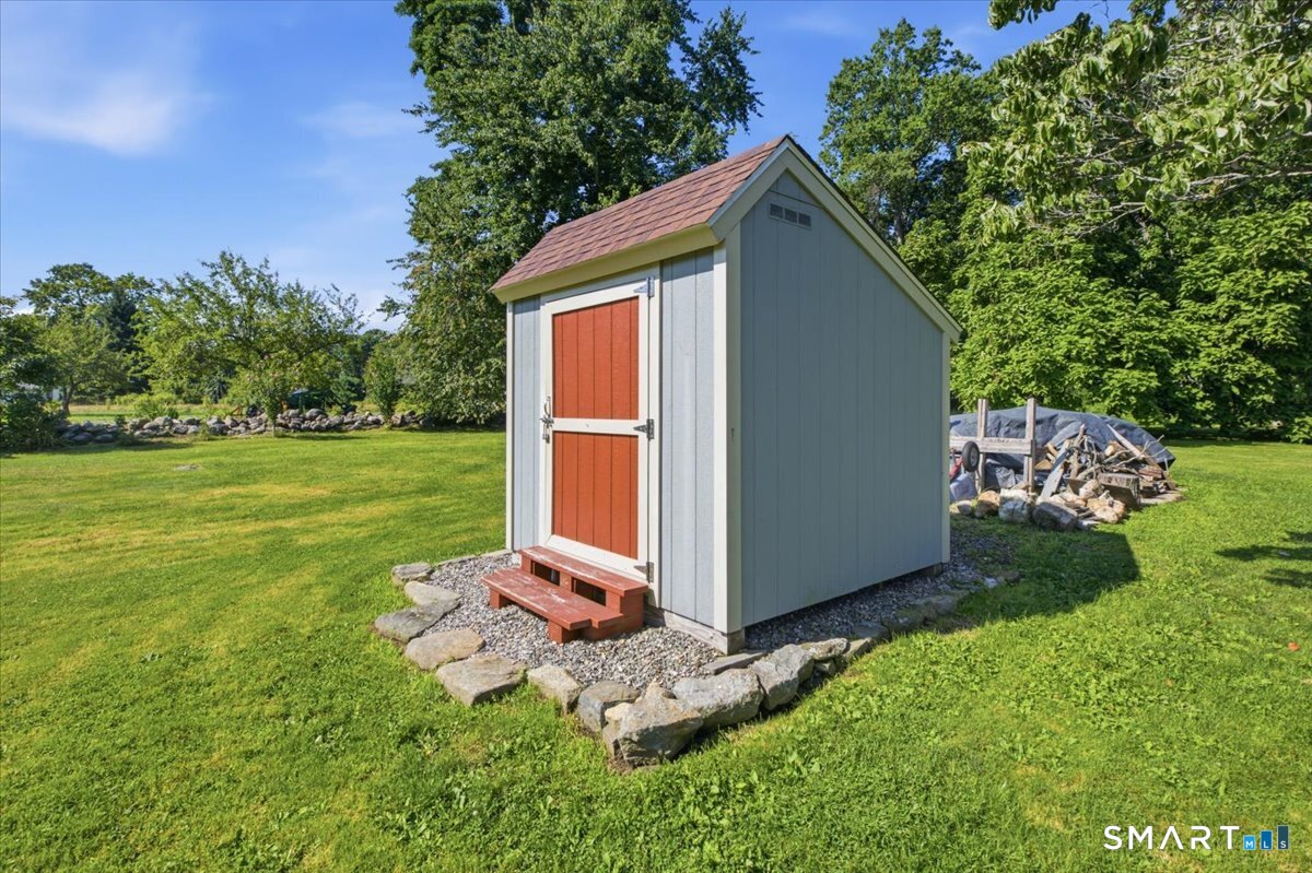 113 Mott Hill Road East Hampton CT 06424