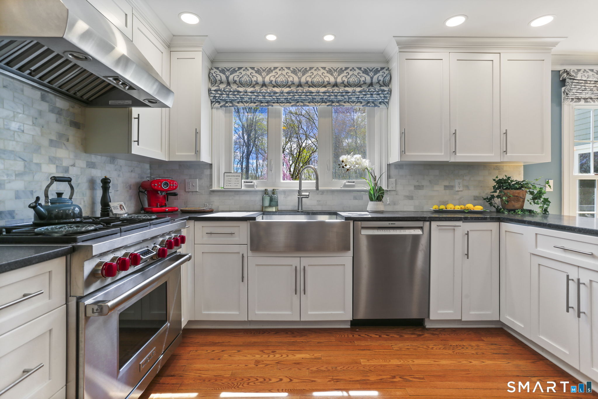 621 Shrub Oak Lane Fairfield CT 06824