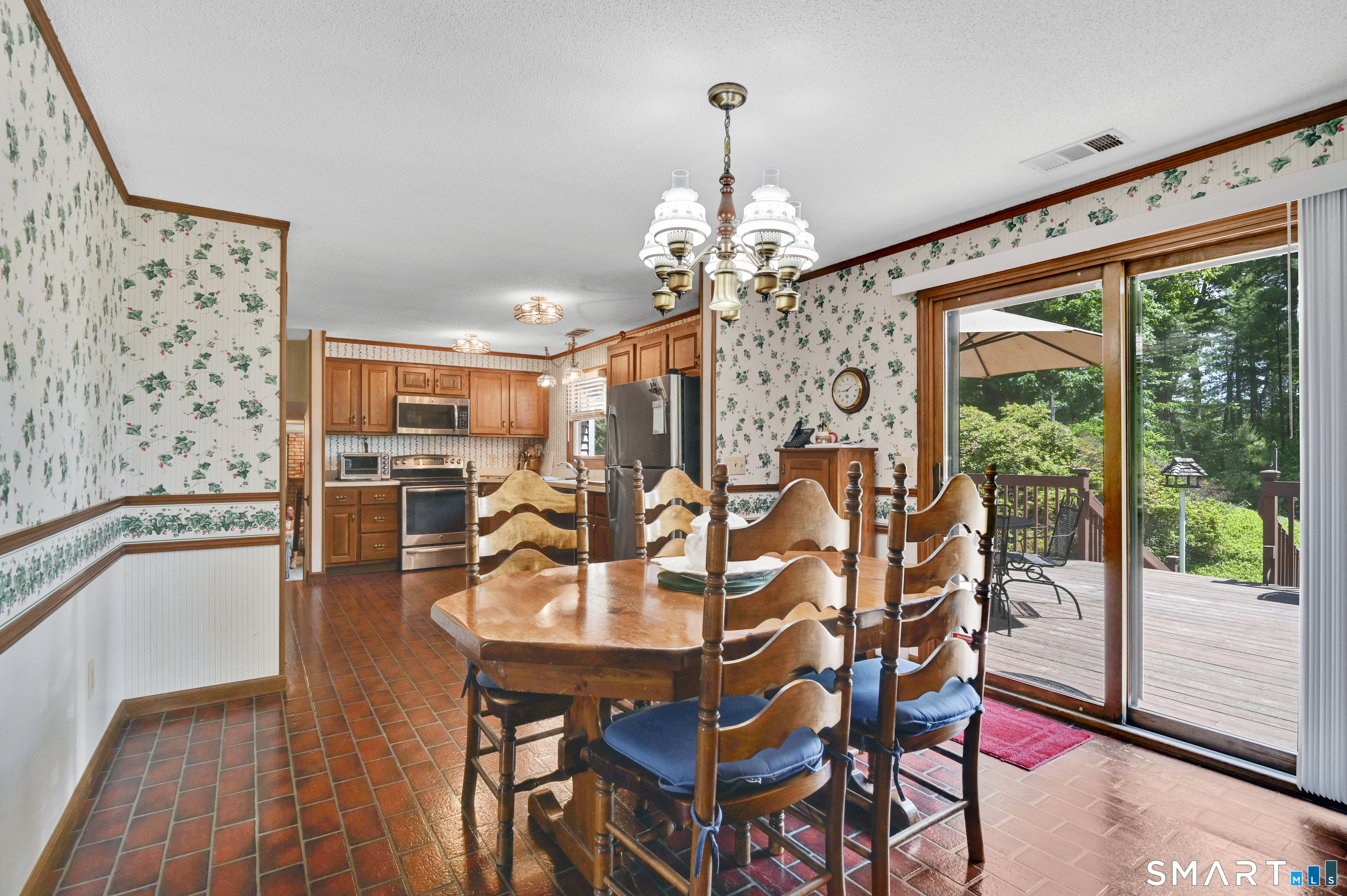 96 Woods Hollow Road Suffield CT 06093