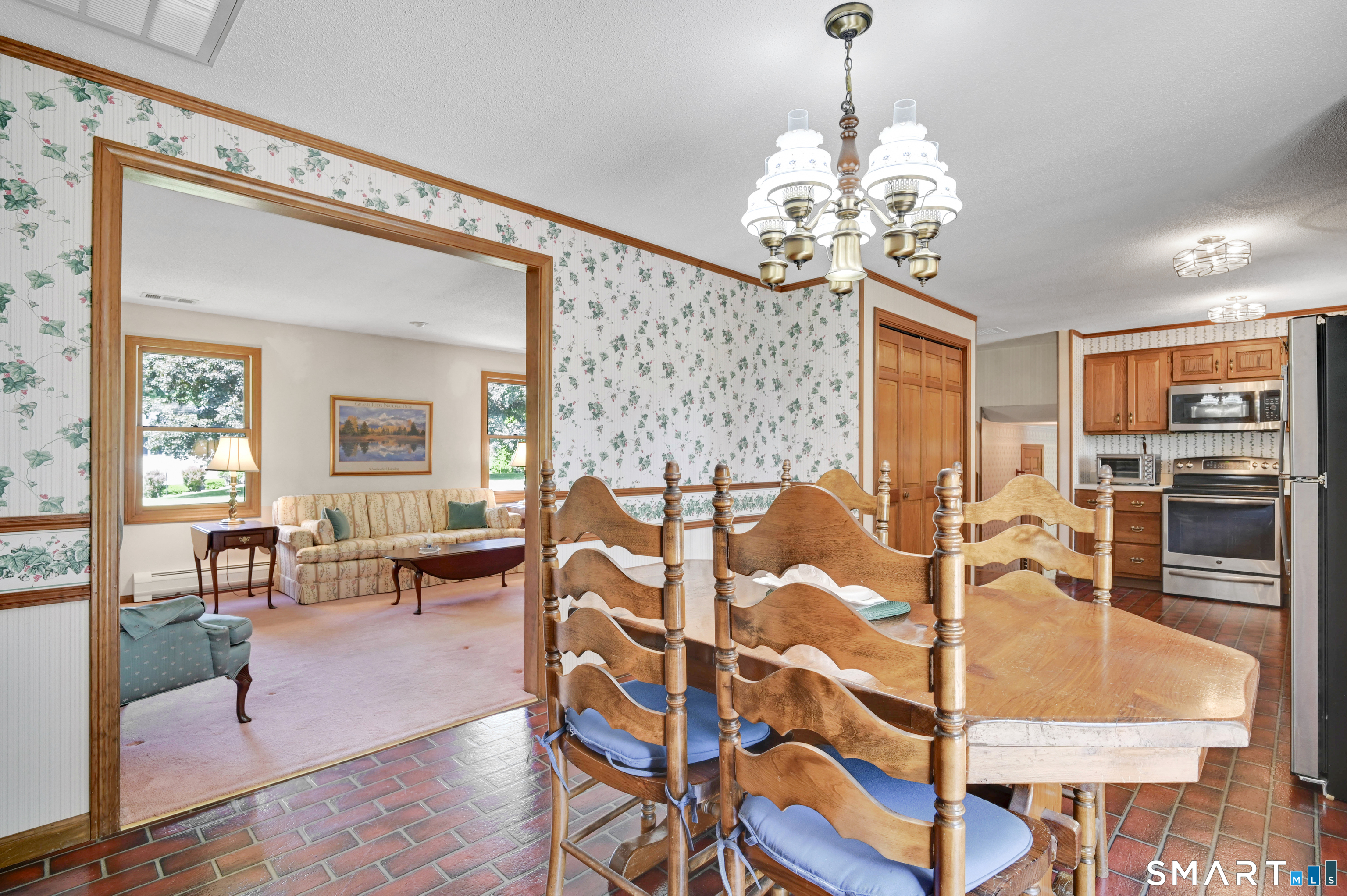 96 Woods Hollow Road Suffield CT 06093