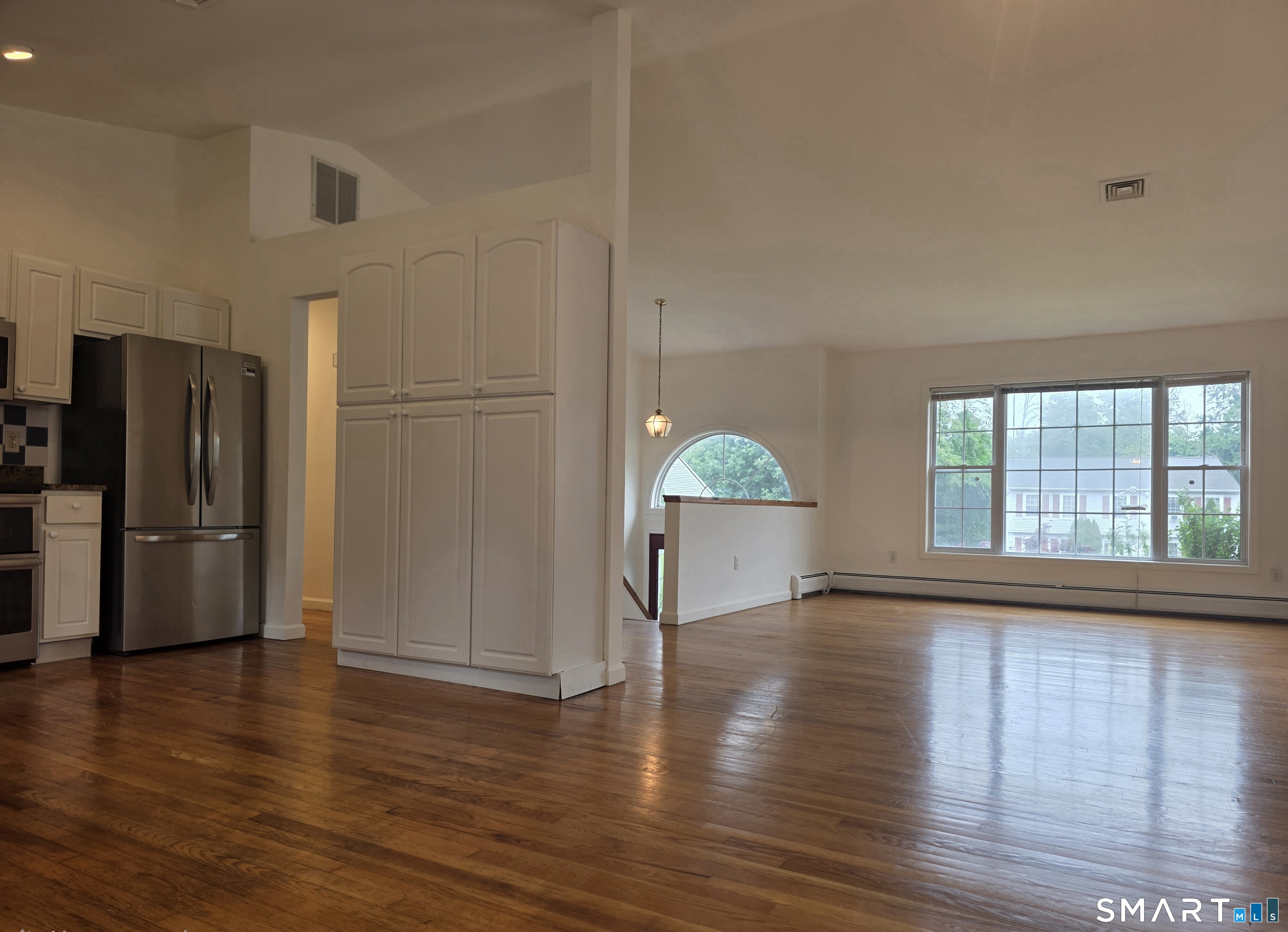 5 Oaktree Court Bethel CT 06801