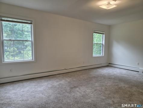 5 Oaktree Court Bethel CT 06801