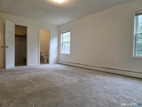 5 Oaktree Court Bethel CT 06801