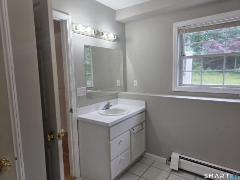 5 Oaktree Court Bethel CT 06801