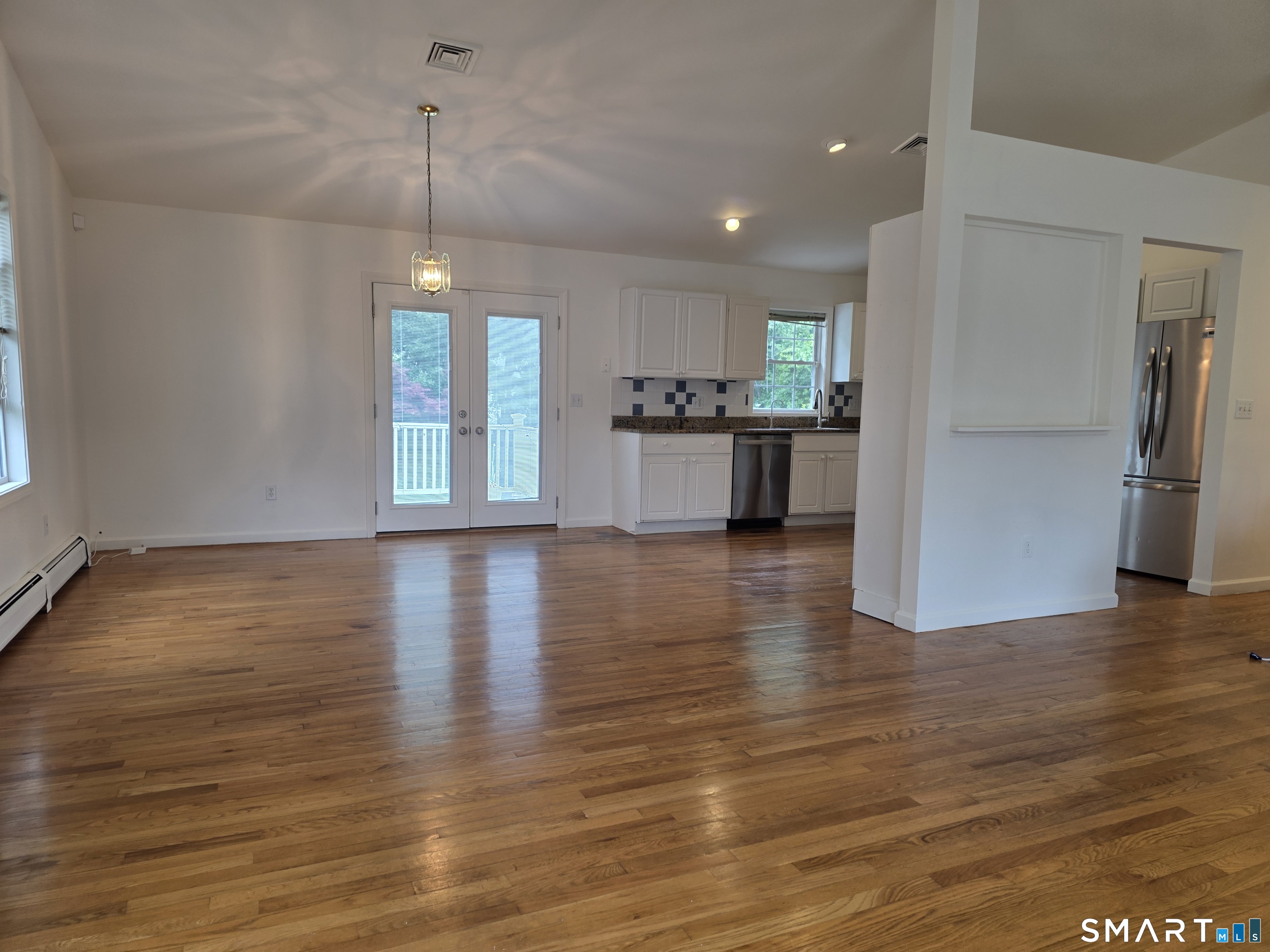 5 Oaktree Court Bethel CT 06801