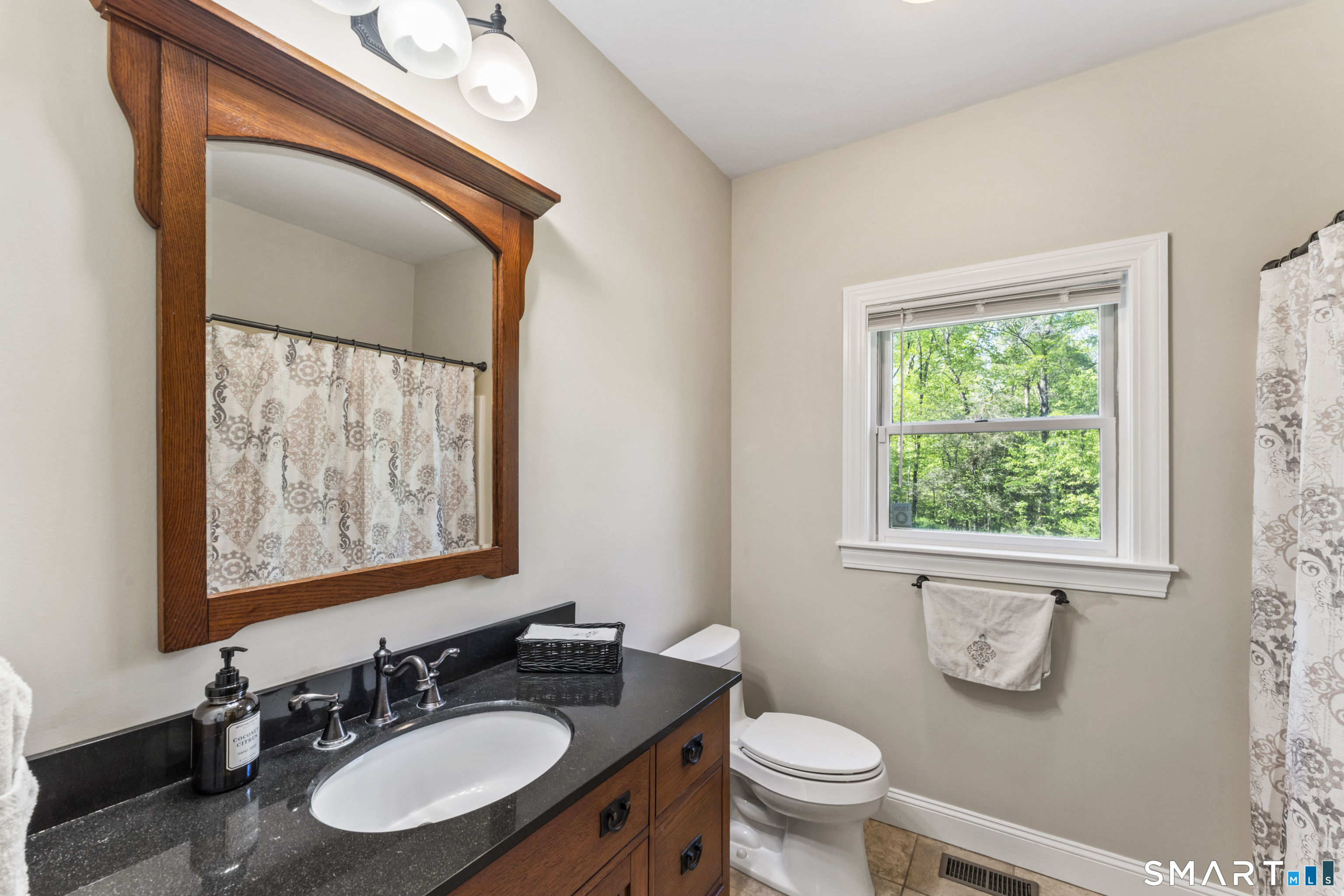 38 Old Farm Hill Road Newtown CT 06470