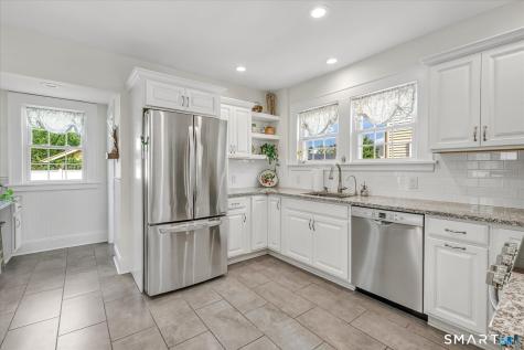714 Wilcoxson Avenue Stratford CT 06614
