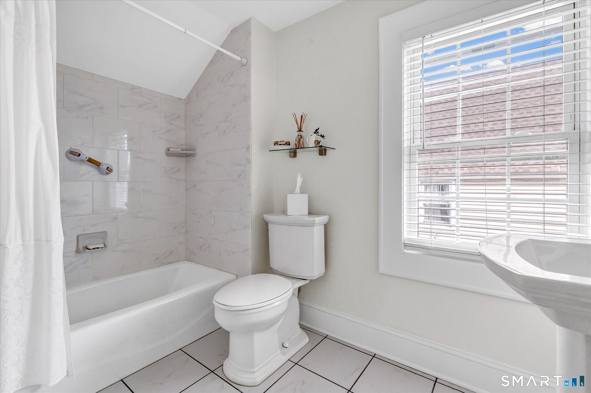 714 Wilcoxson Avenue Stratford CT 06614