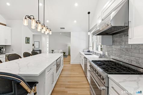 8 Gaylord South Drive Wilton CT 06897