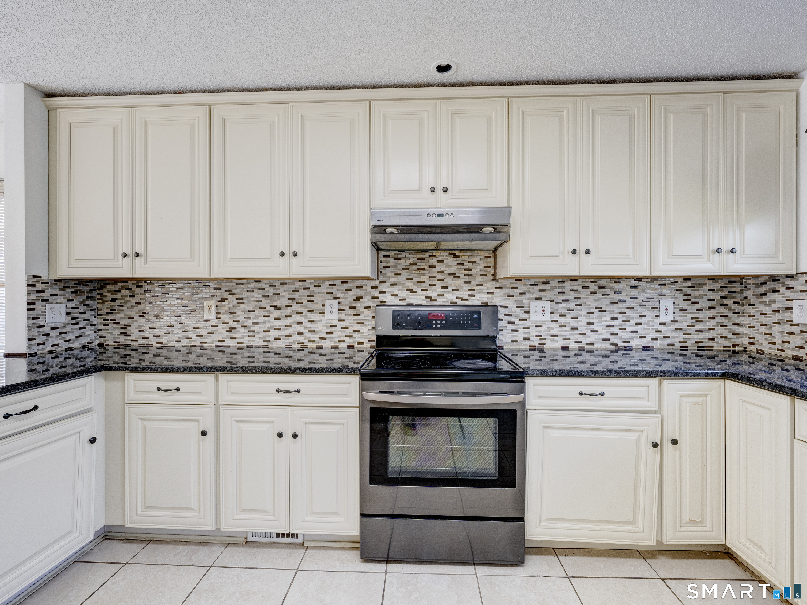 29 Fenwood Avenue West Hartford CT 06110