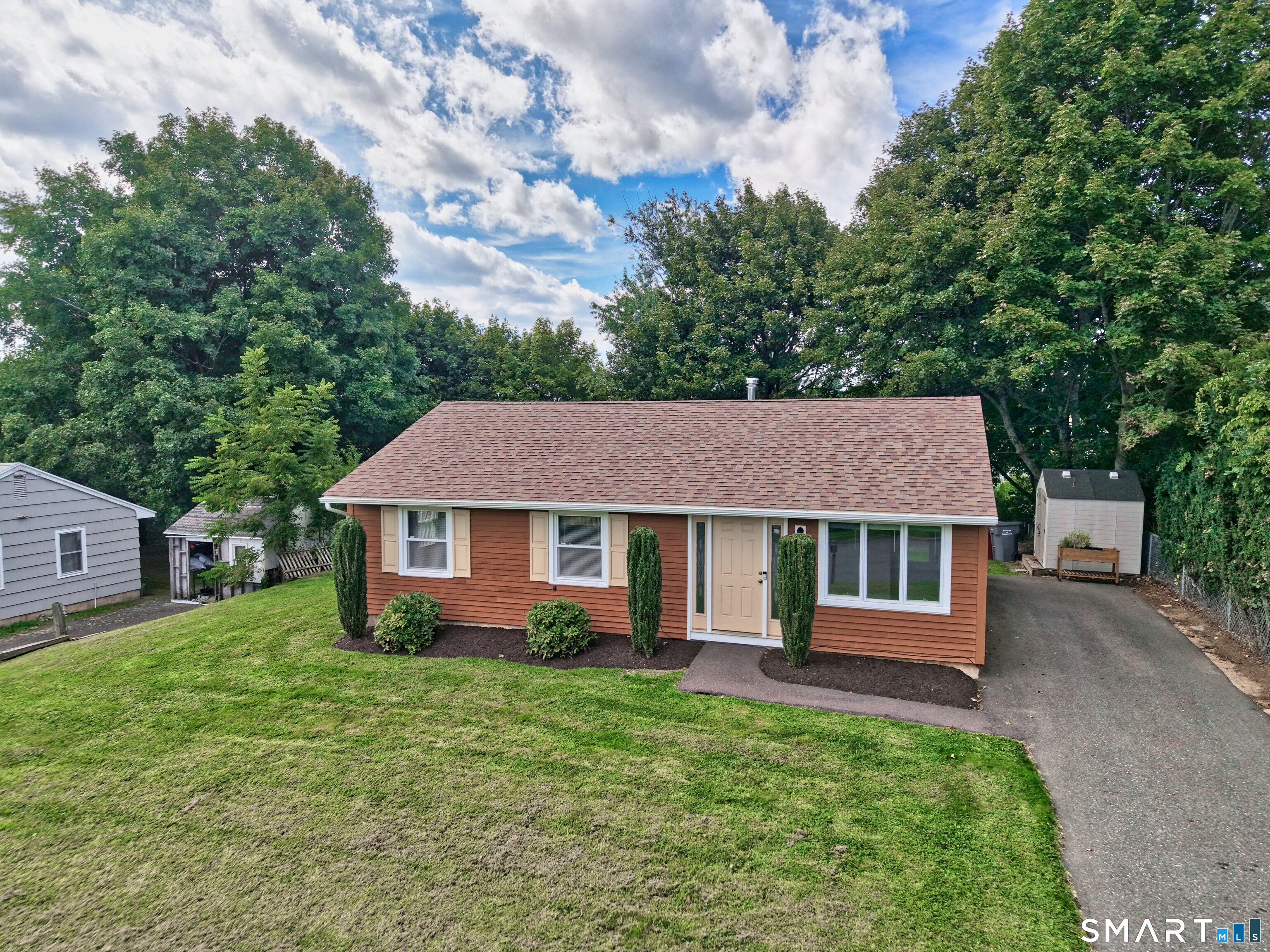 40 Morning Mist Road Naugatuck CT 06770