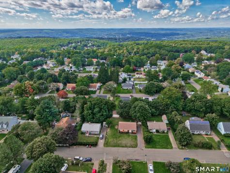 40 Morning Mist Road Naugatuck CT 06770