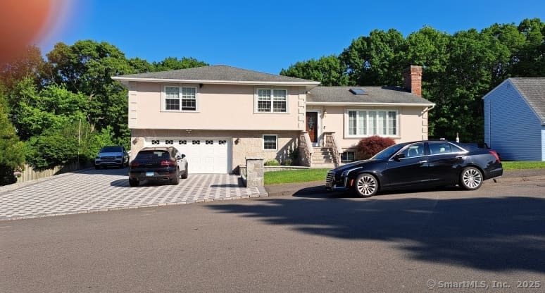 115 Kendall Circle Waterbury CT 06708
