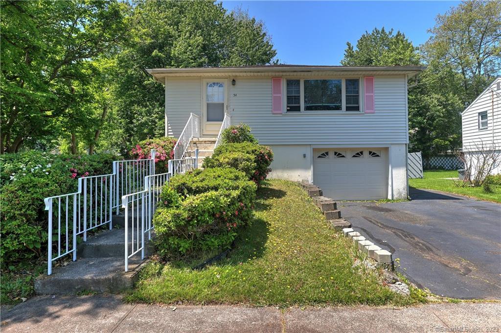 54 Sorrento Avenue East Haven CT 06512