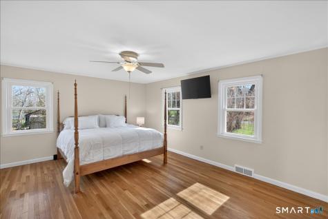 7 Pleasant Hill Road Woodbridge CT 06525