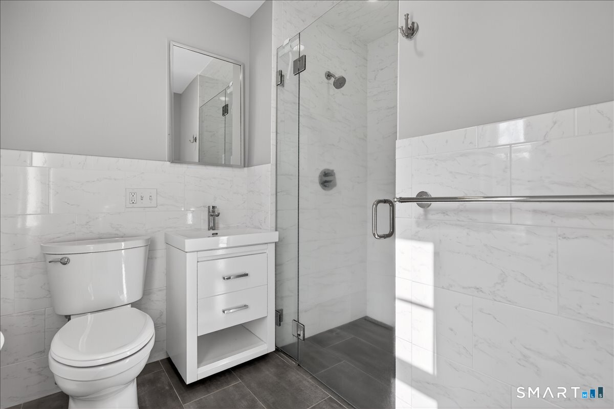 7 Pleasant Hill Road Woodbridge CT 06525