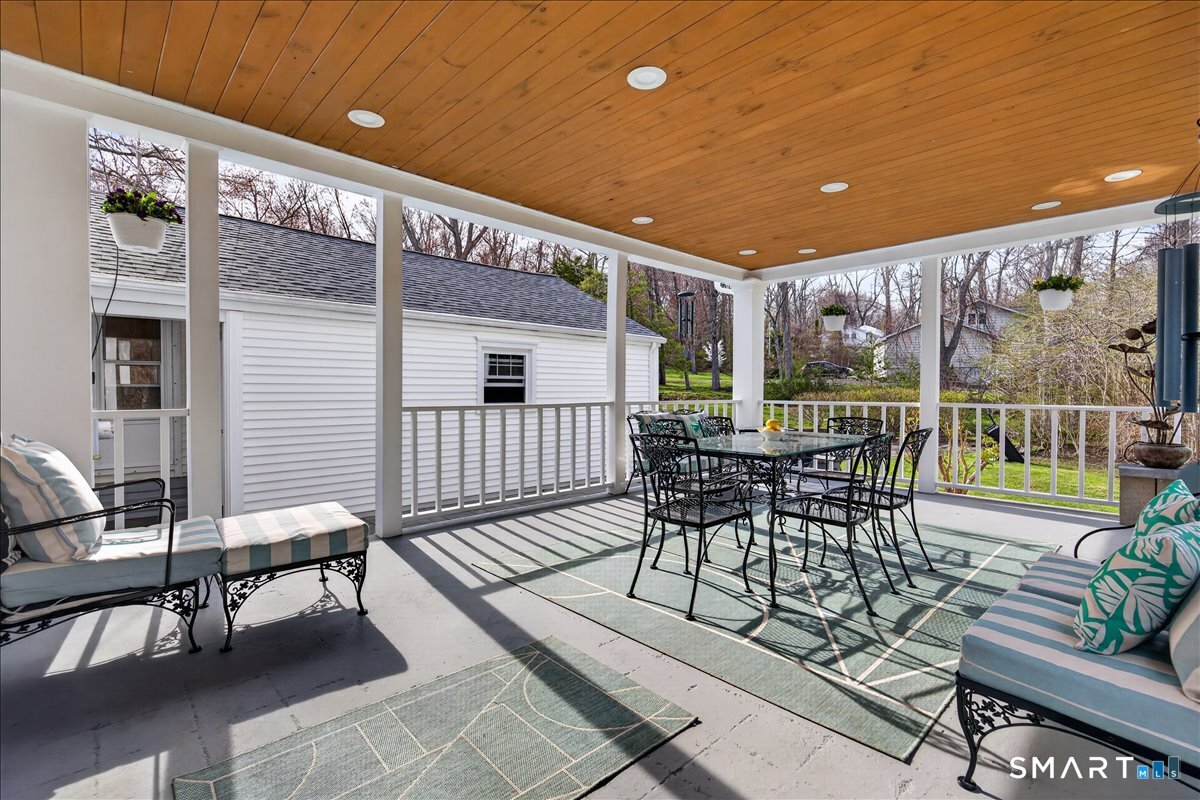 7 Pleasant Hill Road Woodbridge CT 06525