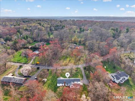7 Pleasant Hill Road Woodbridge CT 06525