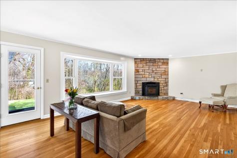7 Pleasant Hill Road Woodbridge CT 06525