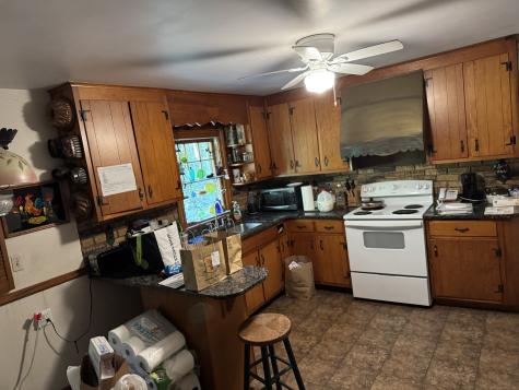 9 Morgan Street Montville CT 06382