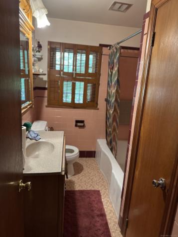 9 Morgan Street Montville CT 06382