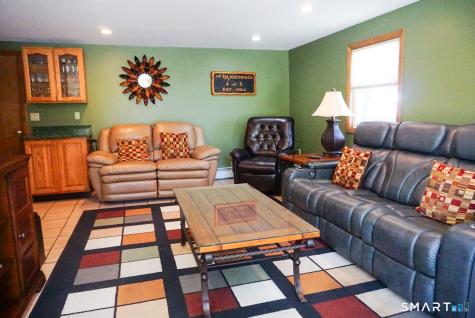 150 Tulip Drive Meriden CT 06450