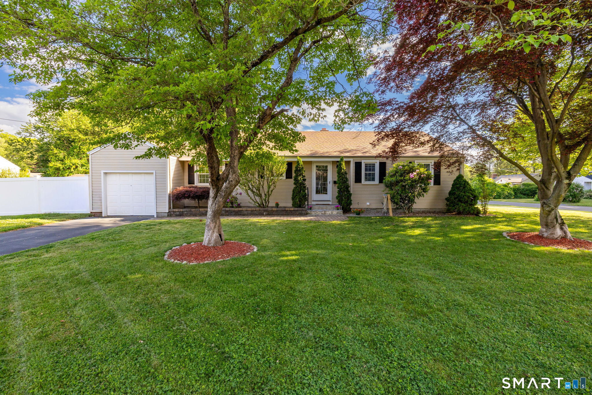 5 Dalewood Road Newington CT 06111