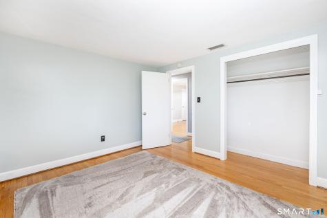 5 Dalewood Road Newington CT 06111