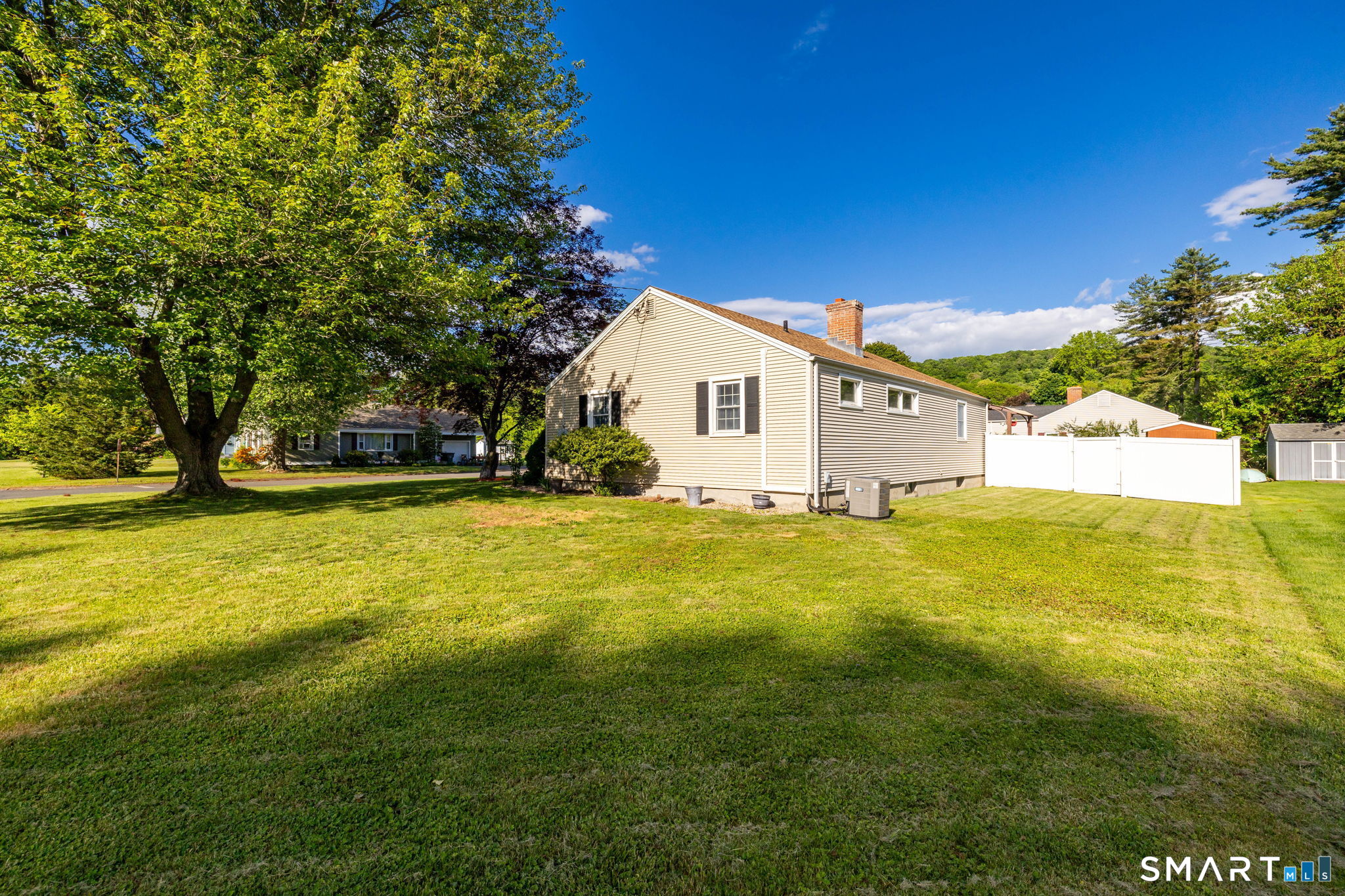5 Dalewood Road Newington CT 06111