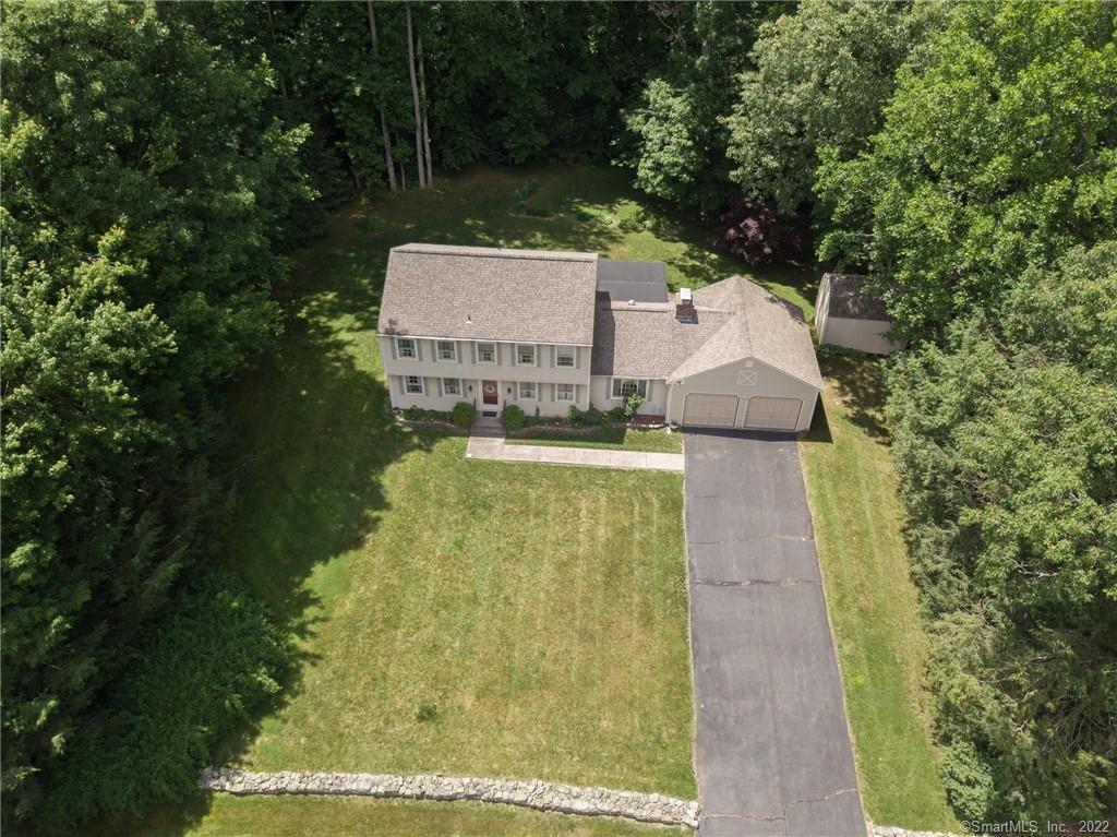 156 Wildwood Circle Naugatuck CT 06770