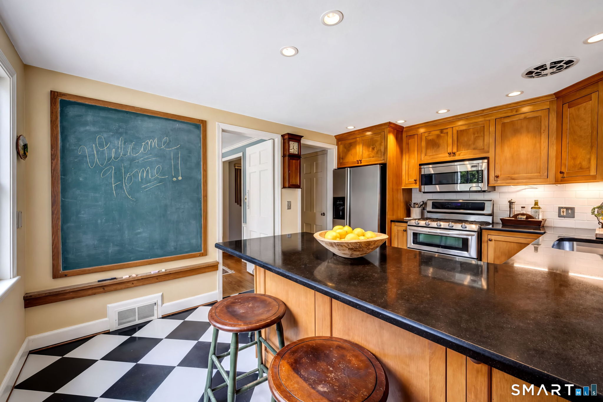 73 Dyer Avenue Canton CT 06019
