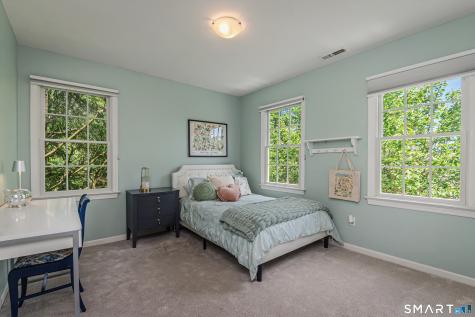 26 Lynn Place Ridgefield CT 06877