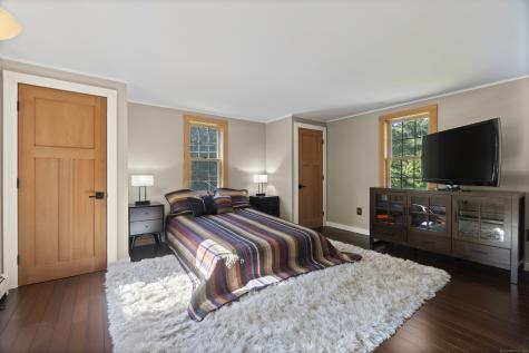484 Old New London Road Salem CT 06420