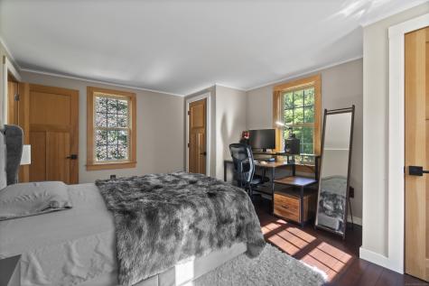 484 Old New London Road Salem CT 06420