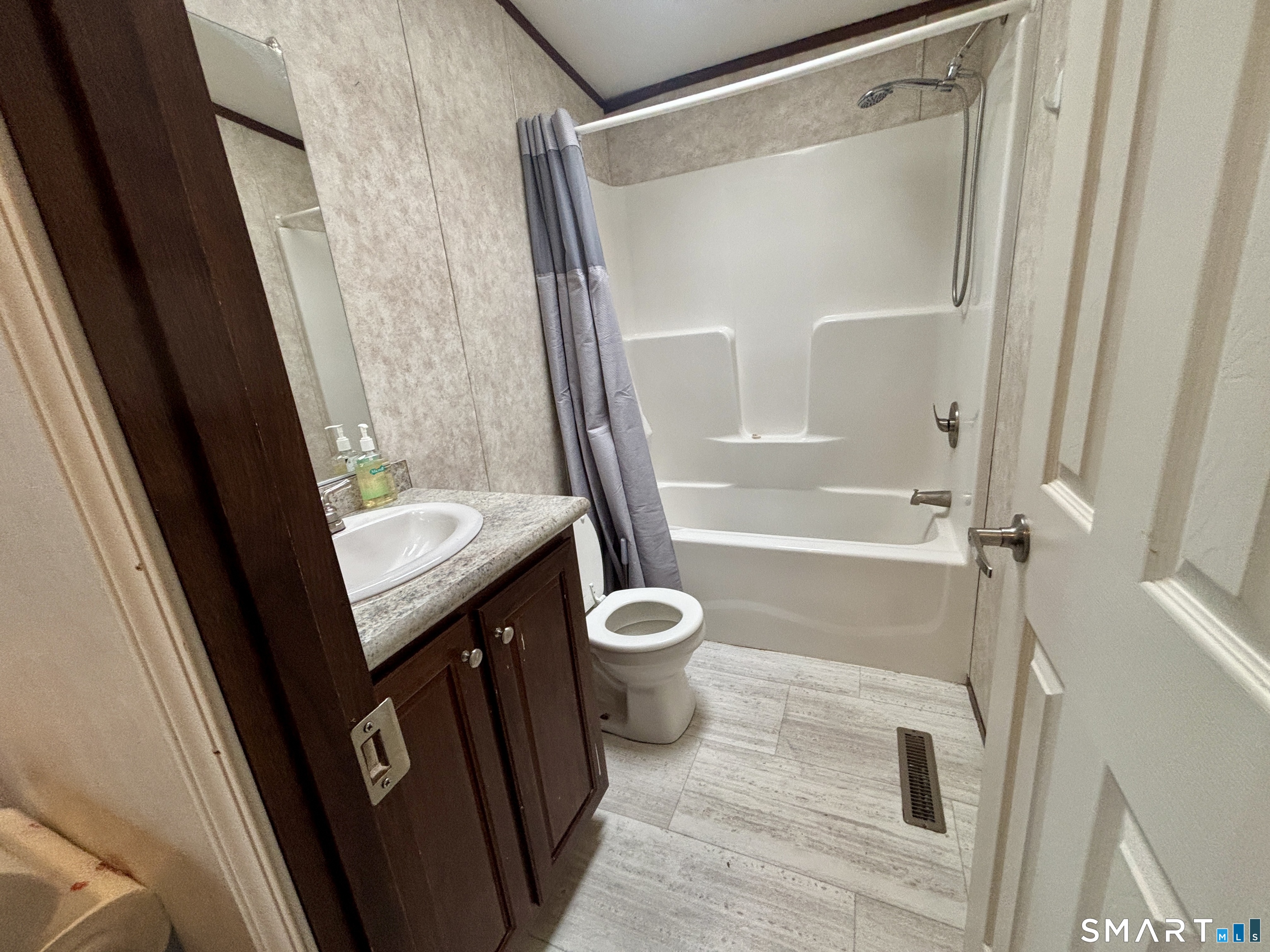 634 Hopeville Road Griswold CT 06351