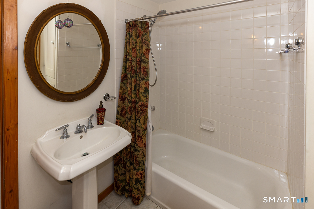 32 Tower Hill Lake Road Deep River CT 06417