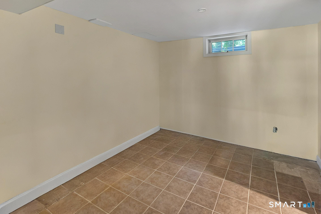 32 Tower Hill Lake Road Deep River CT 06417