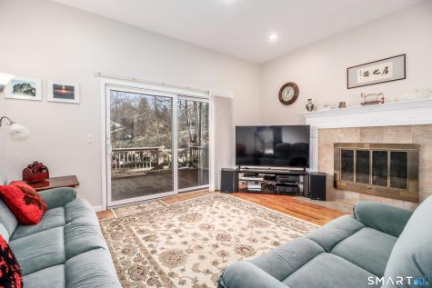 35 East Gate Road Danbury CT 06811