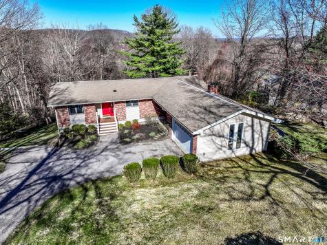 35 East Gate Road Danbury CT 06811