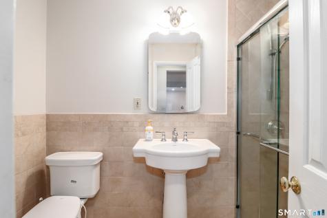 35 East Gate Road Danbury CT 06811