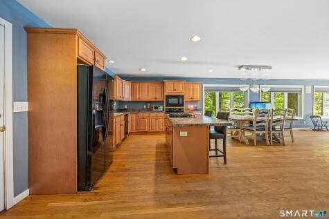 960 Thorpe Avenue Meriden CT 06450