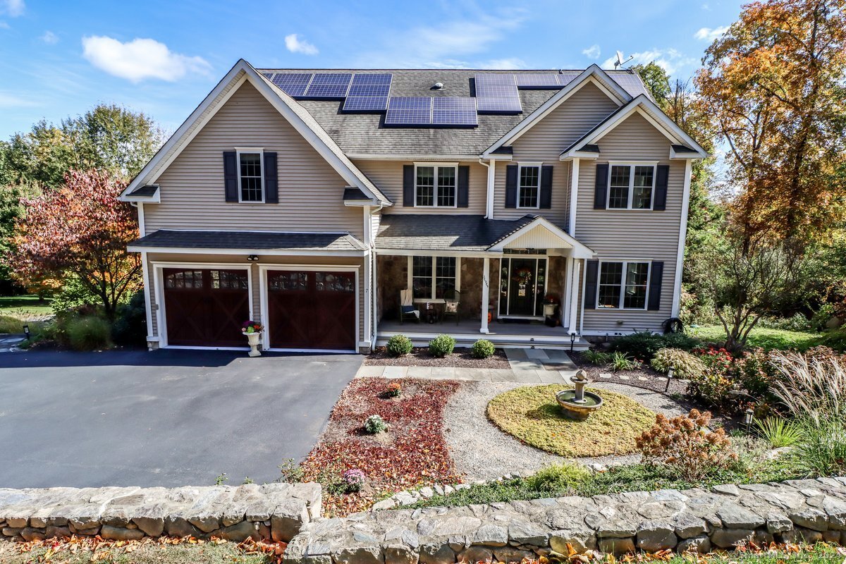 7 Gereg Glenn Road Brookfield CT 06804