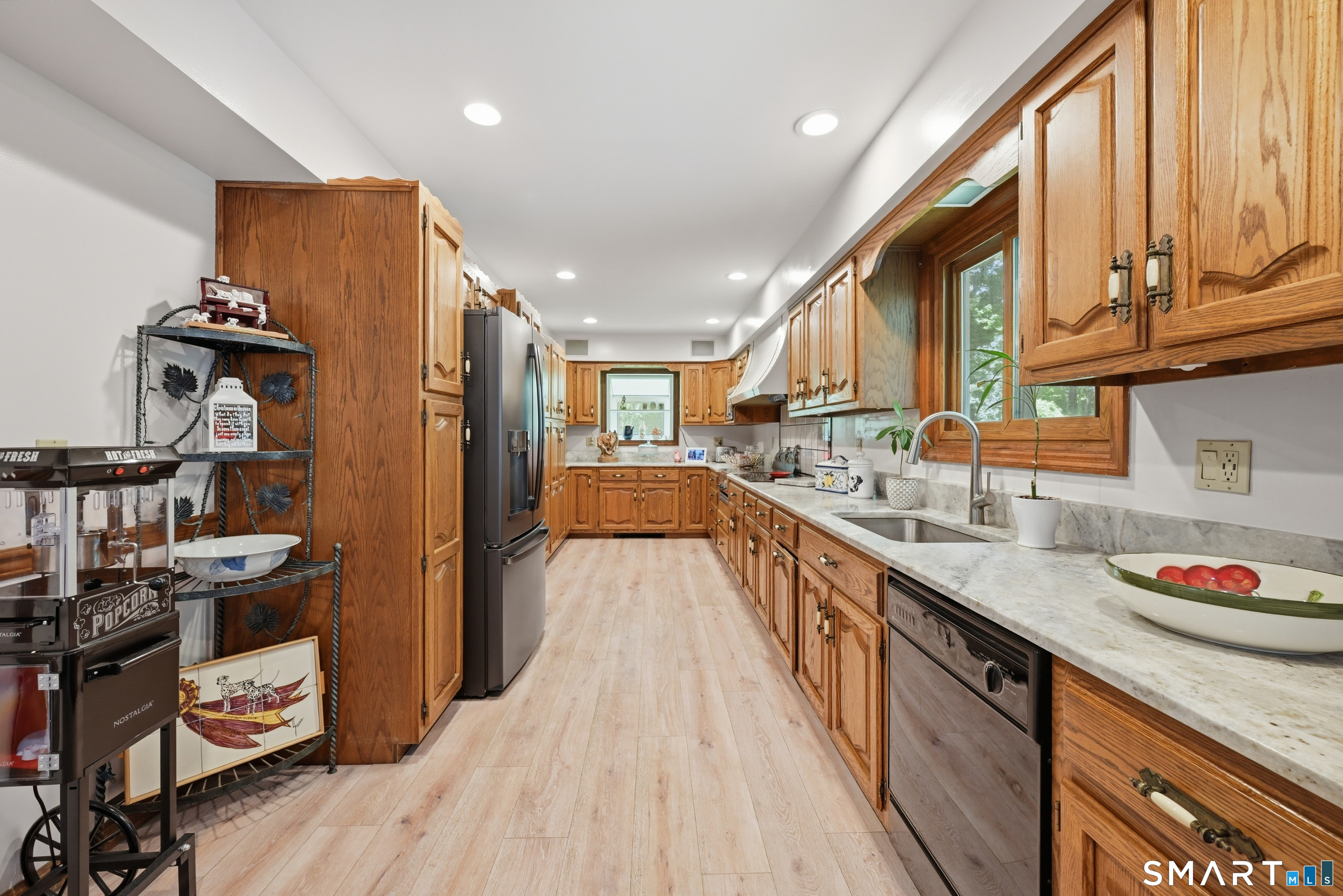 28 Saw Mill Road New Fairfield CT 06812
