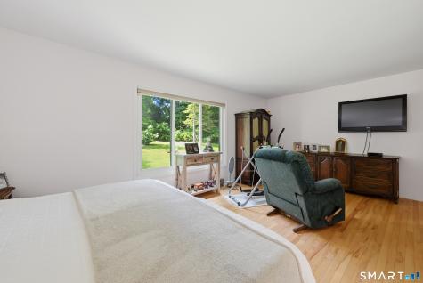 28 Saw Mill Road New Fairfield CT 06812