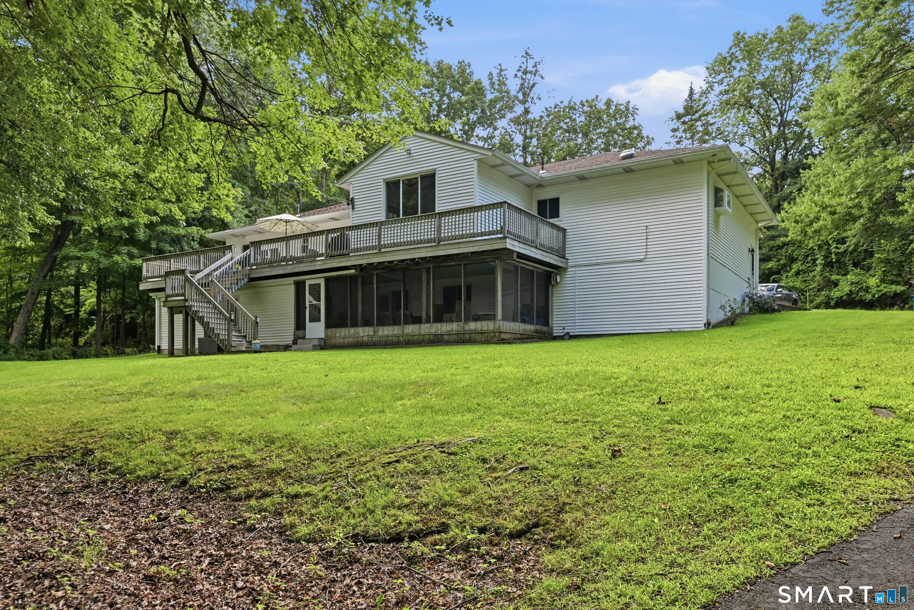 28 Saw Mill Road New Fairfield CT 06812