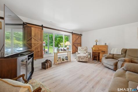 28 Saw Mill Road New Fairfield CT 06812