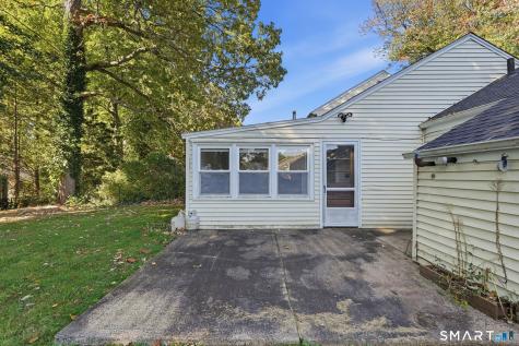 234 Woodycrest Drive East Hartford CT 06118