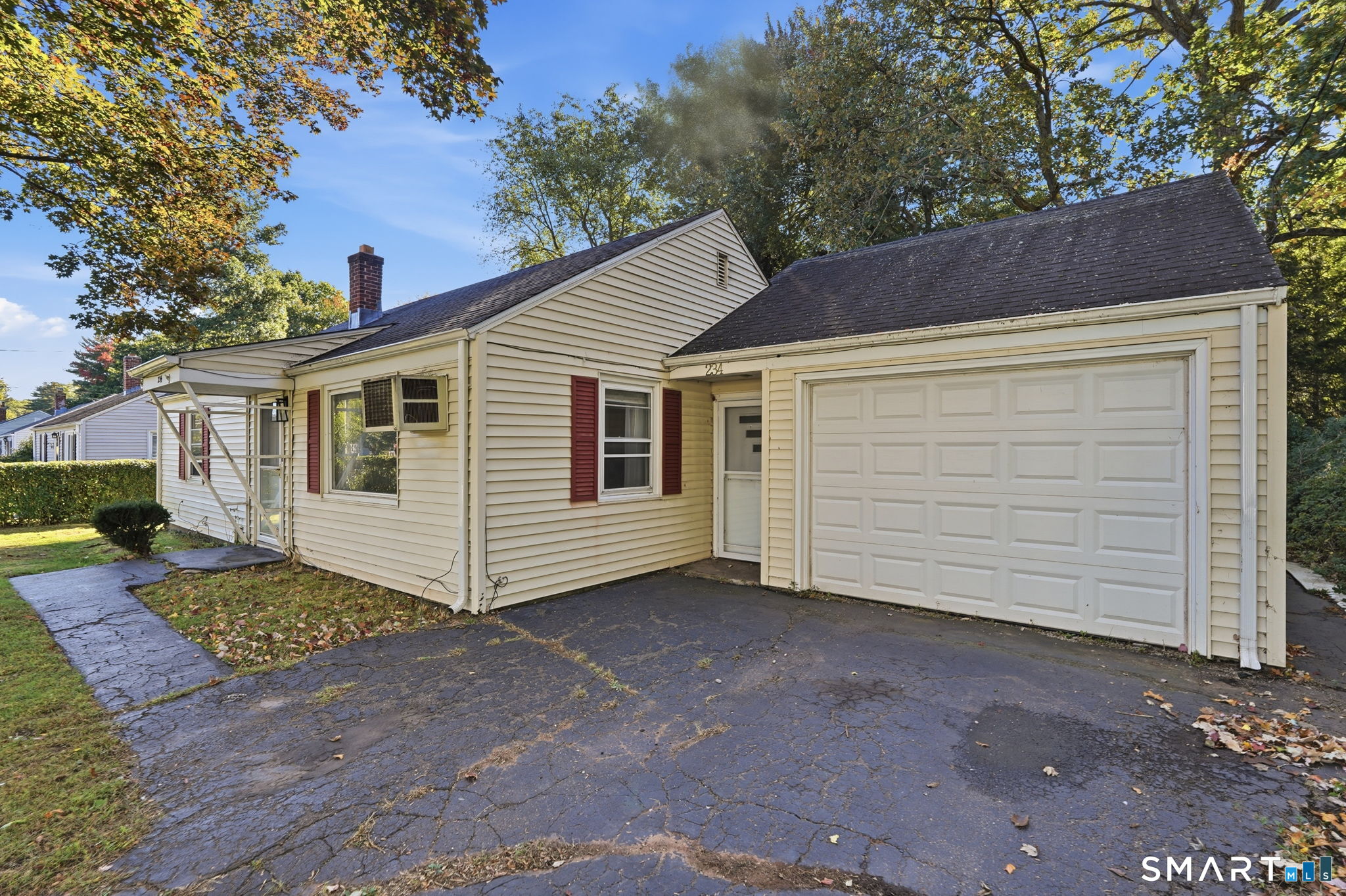 234 Woodycrest Drive East Hartford CT 06118